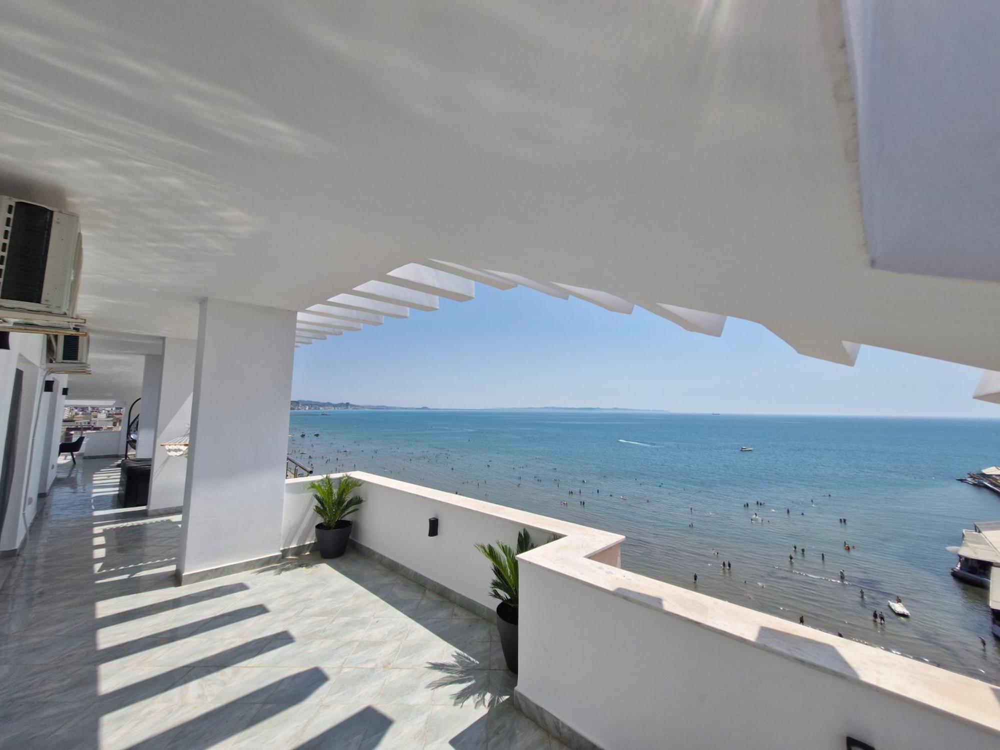 Luxury Penthouse Durrës Exterior foto